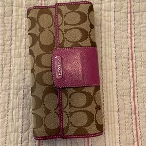 Coach wallet